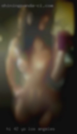 Hi 42 yo top looking in Los Angeles for younger guys.